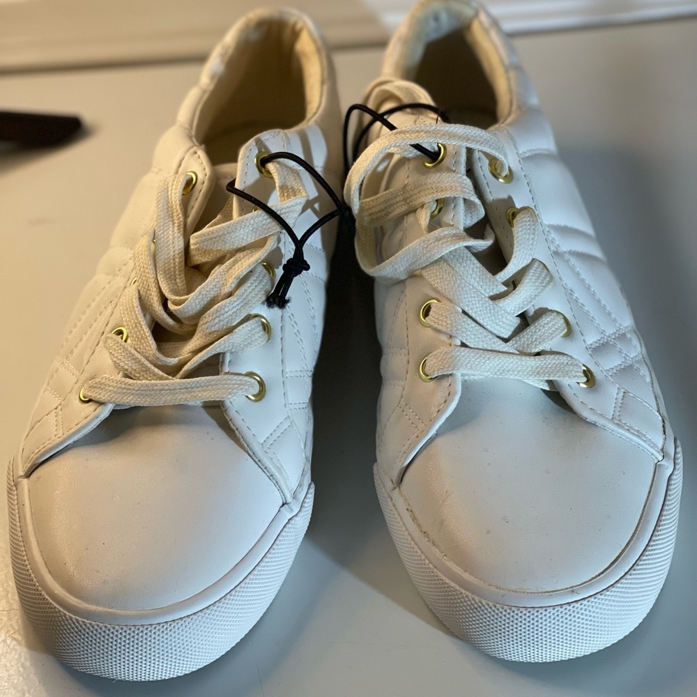Express White Leather Sneakers Size 9